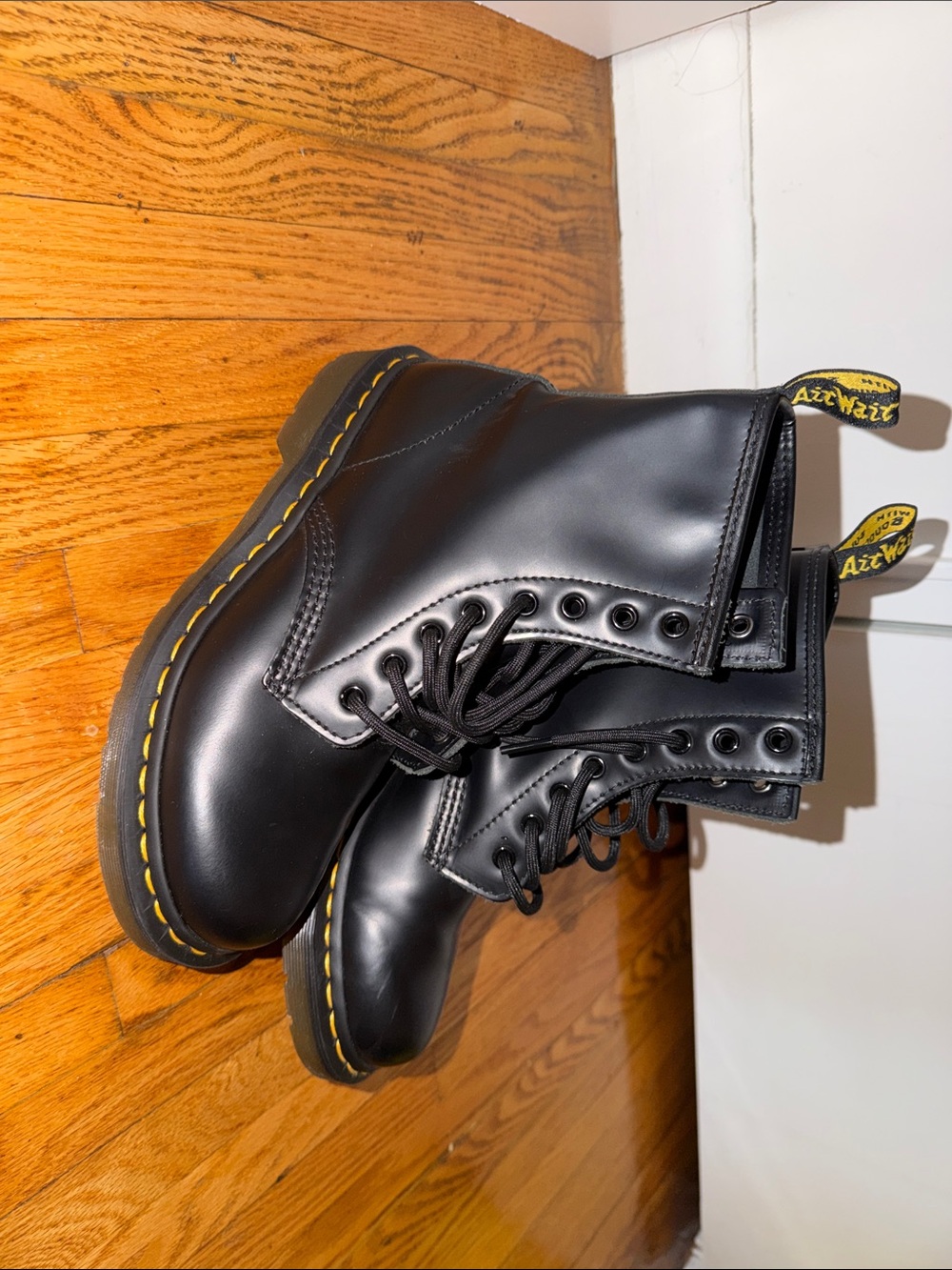 Dr. Martens 1460s Women - Picture 3 of 4